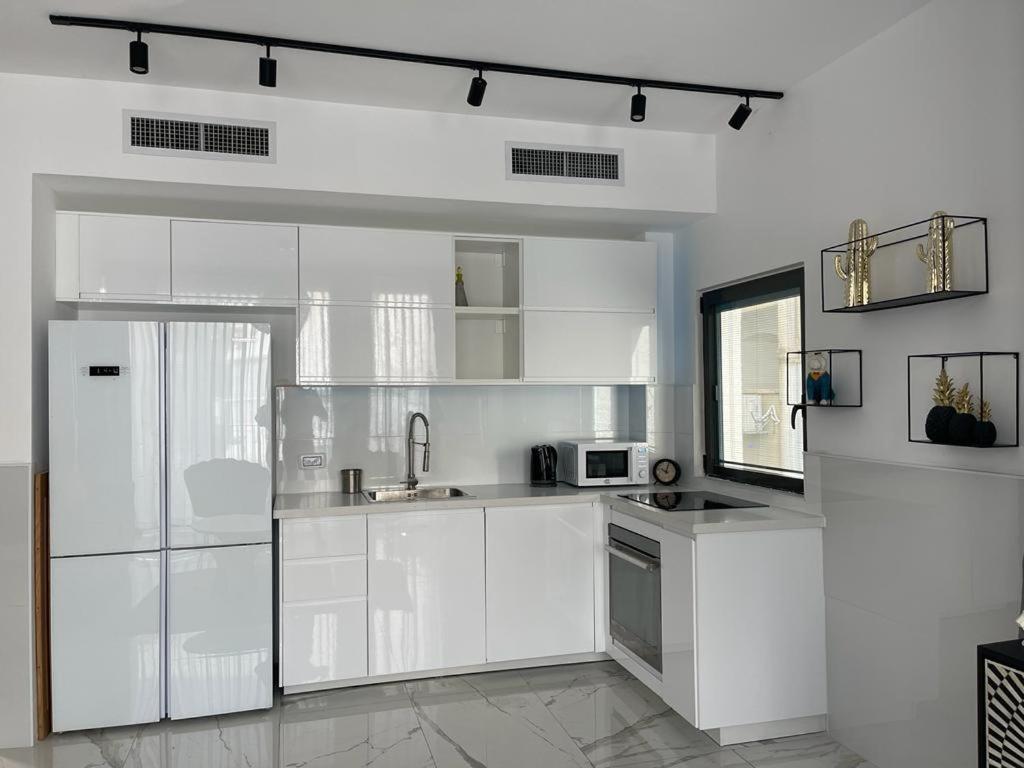 Best Apartment Tel Aviv Center 50Meters From The Beach Exterior photo